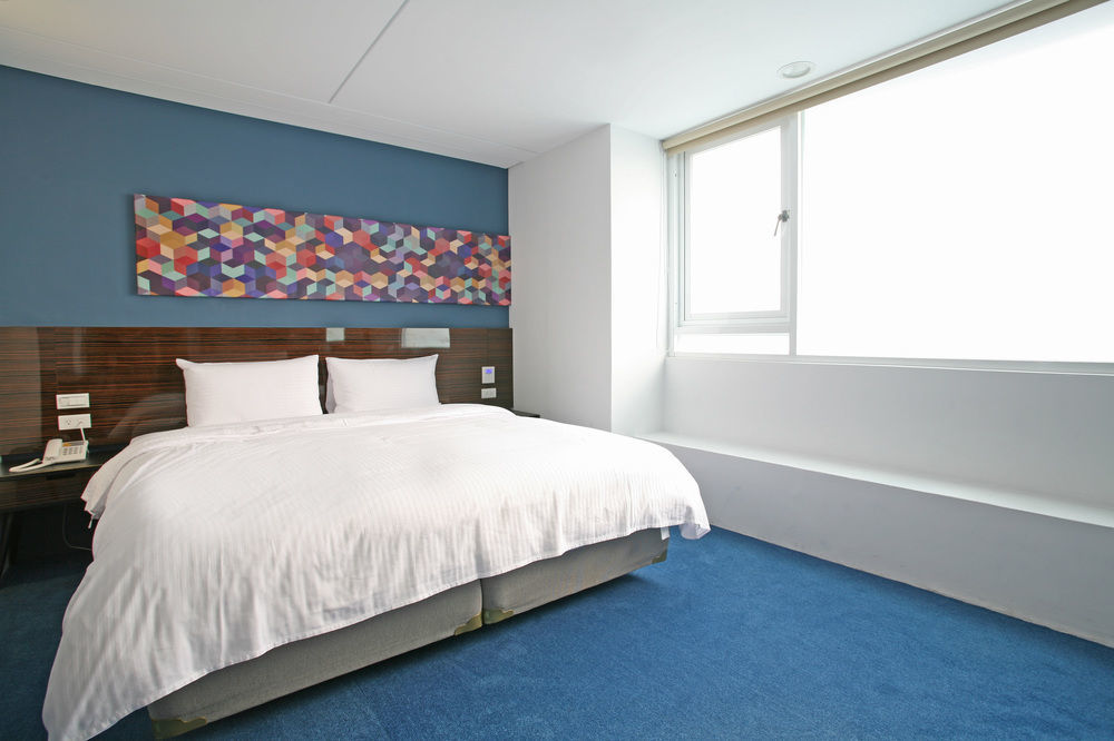P&F Hotel Taichung Eksteriør bilde